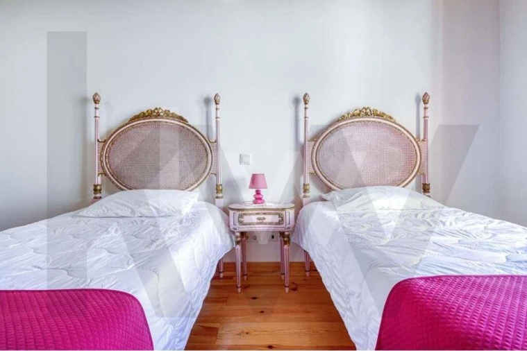 Negócio para Venda em Raposa Foto 122