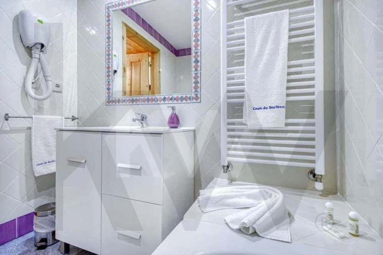 Negócio para Venda em Raposa Foto 62