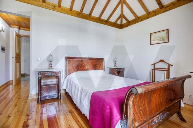 Negócio para Venda em Raposa Foto 74