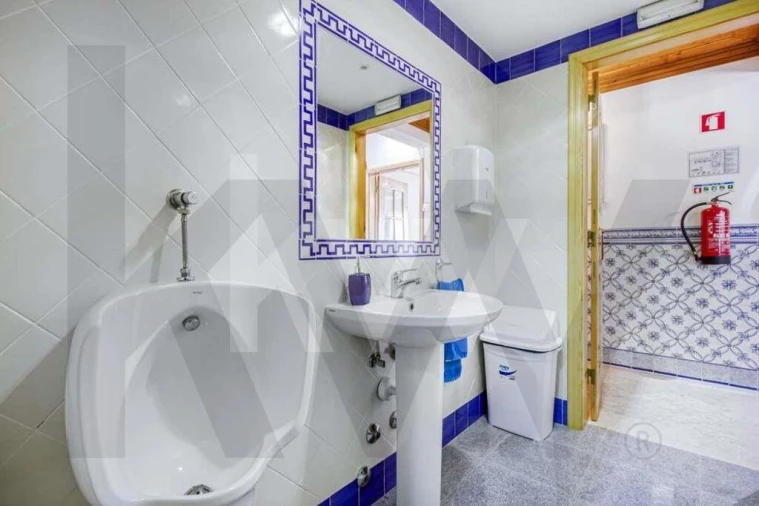 Negócio para Venda em Raposa Foto 41