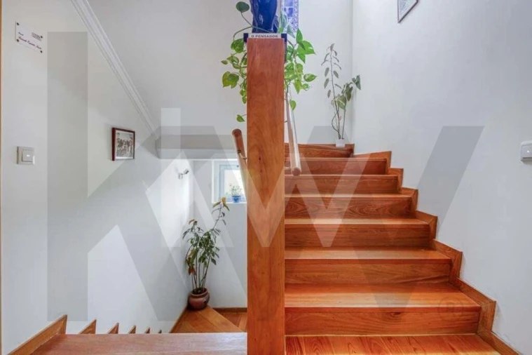 Negócio para Venda em Raposa Foto 44