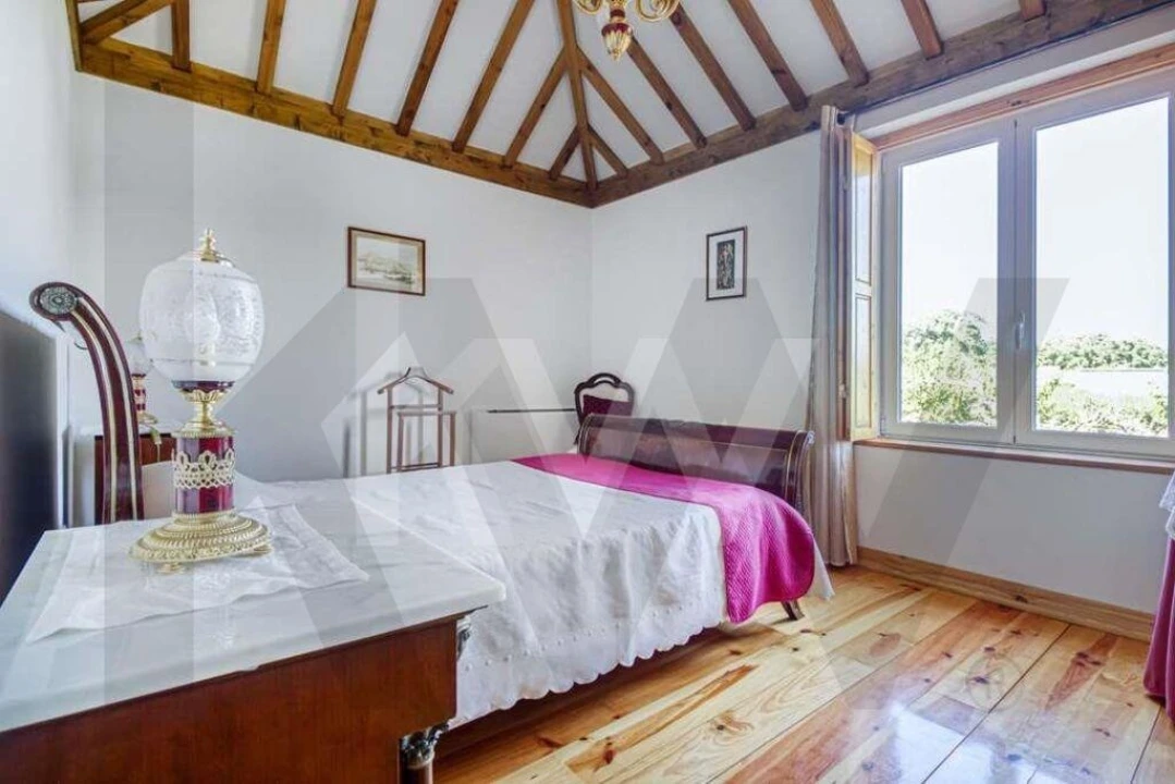 Negócio para Venda em Raposa Foto 73