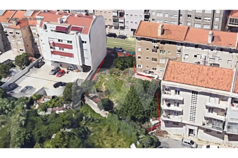 Terreno para Venda em Benfica Foto 2