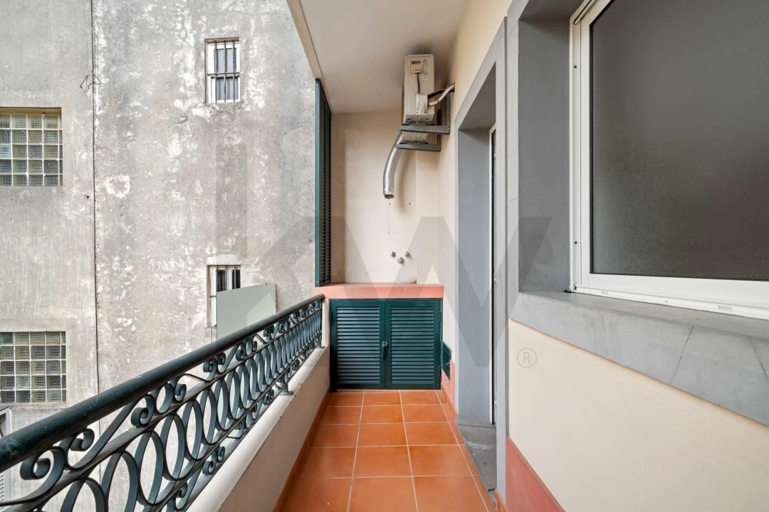 Loja para Arrendamento em Funchal (São Pedro) Foto 20