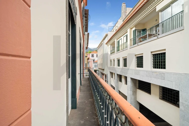 Loja para Arrendamento em Funchal (São Pedro) Foto 5