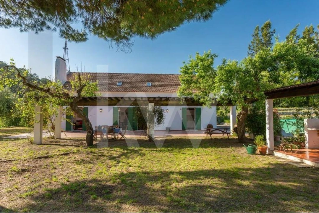 Quinta T9 para Venda em Azeitão (São Lourenço e São Simão) Foto 1