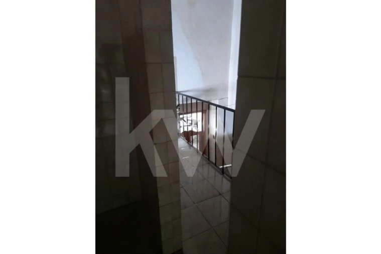 Prédio para Venda em Moçarria Foto 9