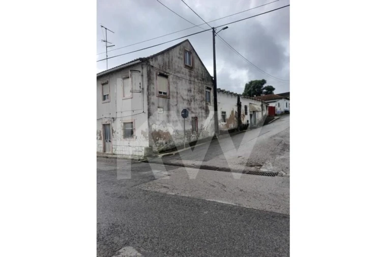 Prédio para Venda em Moçarria Foto 10