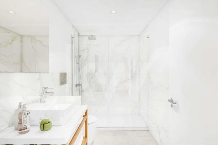 Apartamento T2 para Venda em Cedofeita, Santo Ildefonso, Sé, Miragaia, São Nicolau e Vitória Foto 5