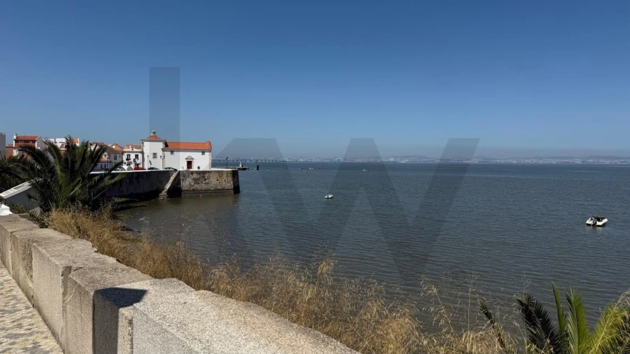 Moradia T3 para Venda em Alcochete Foto 28