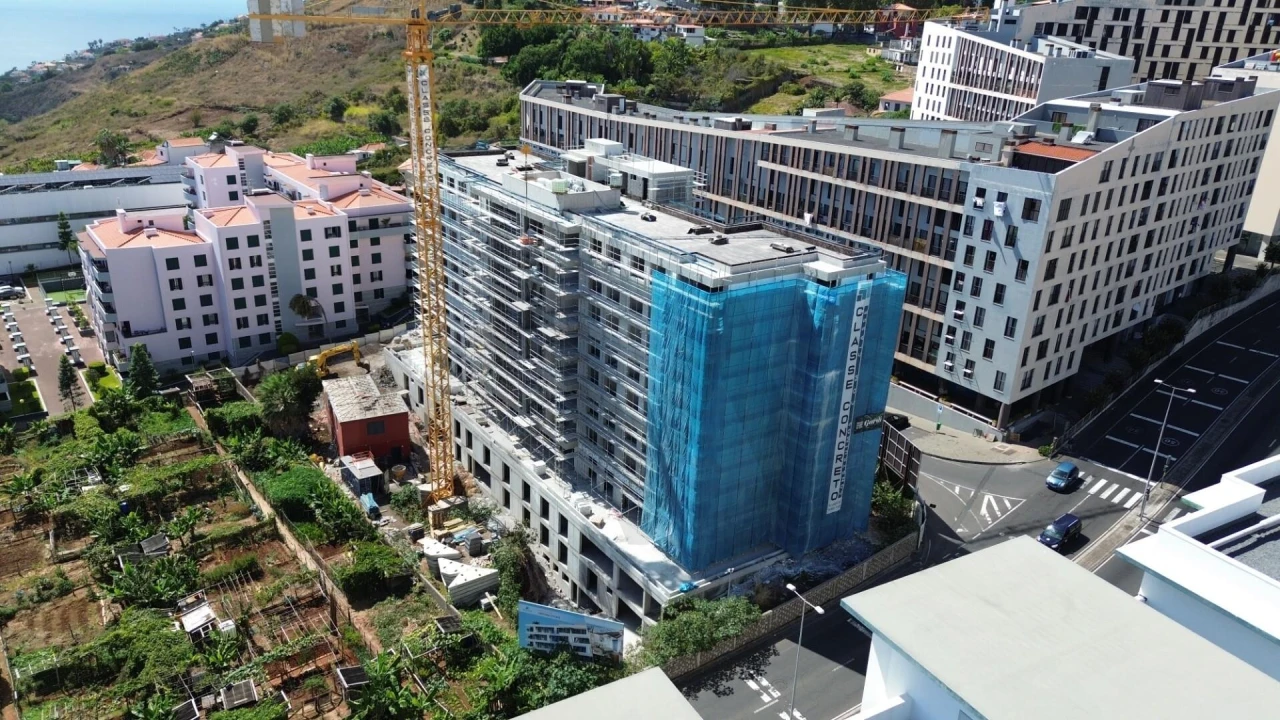 Apartamento T2 para Venda em São Martinho Foto 30