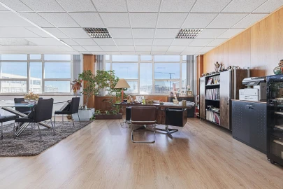 Escritório para Arrendamento em Olivais