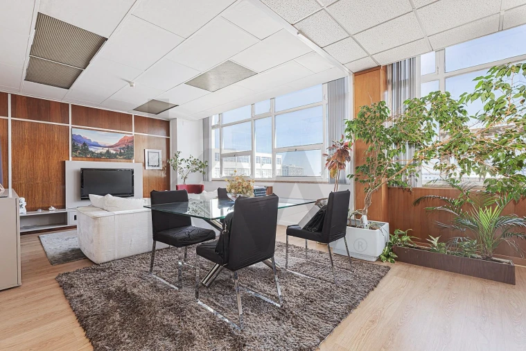 Escritório para Arrendamento em Olivais Foto 9