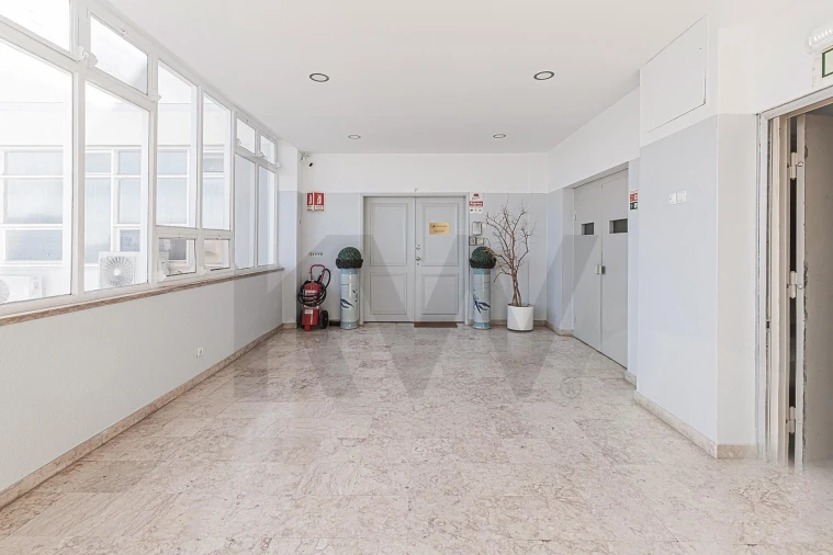 Escritório para Arrendamento em Olivais Foto 20