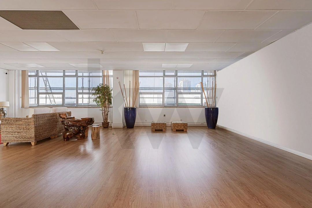 Escritório para Arrendamento em Olivais Foto 4