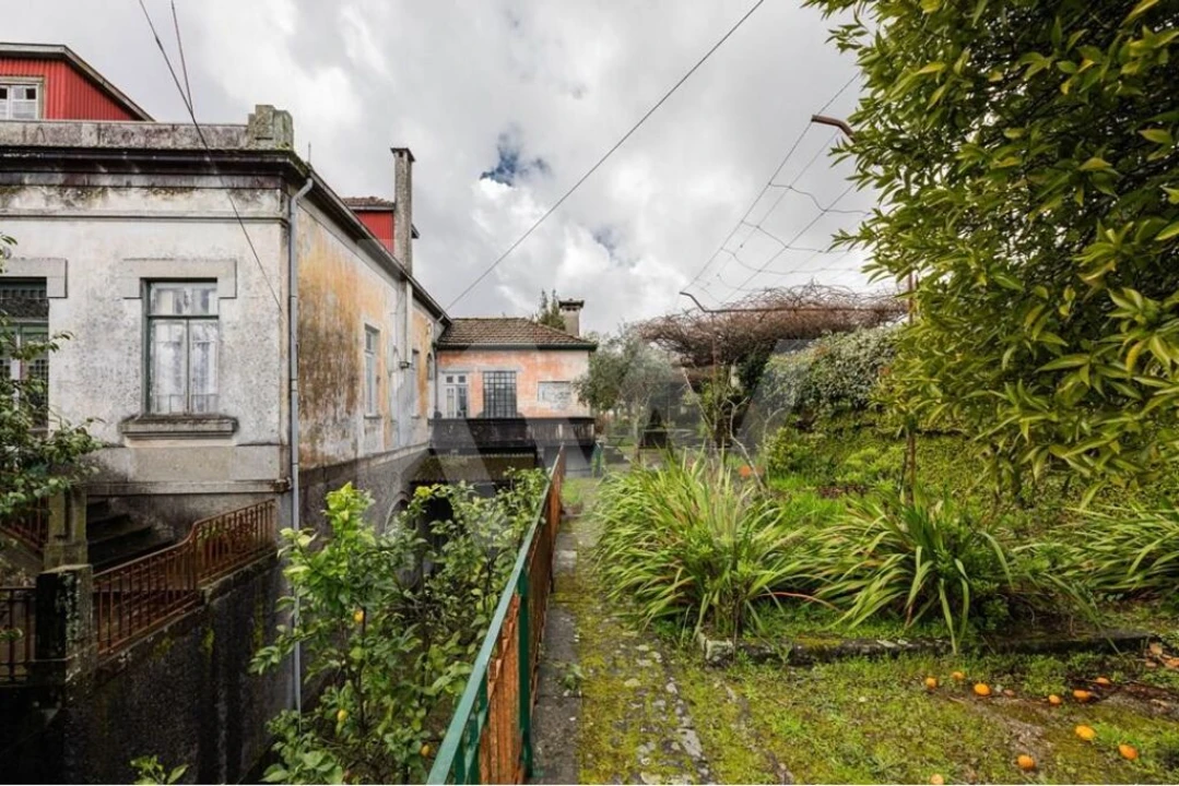 Moradia T8 para Venda em Povoa de Lanhoso (N. Senhora do Amparo) Foto 45