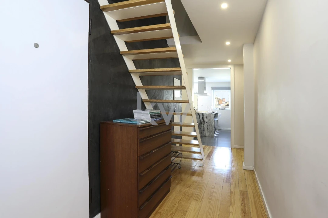 Apartamento T4 para Venda em Ajuda Foto 14