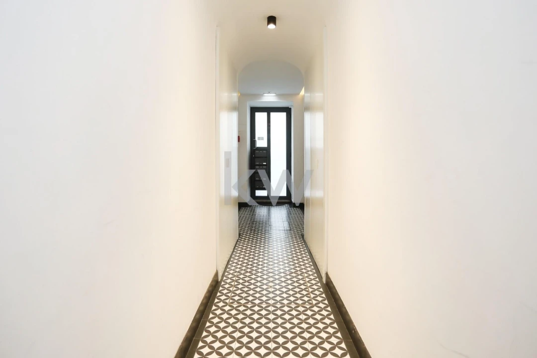 Apartamento T4 para Venda em Ajuda Foto 10