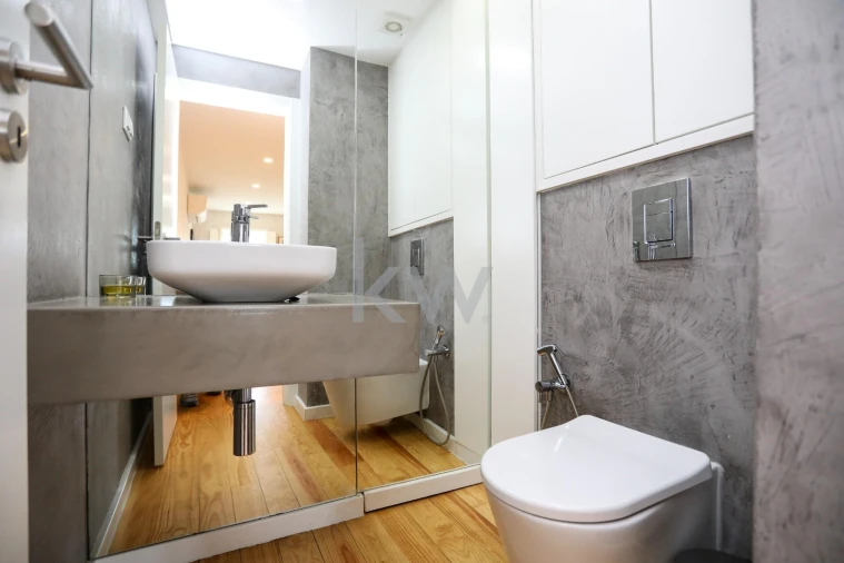 Apartamento T4 para Venda em Ajuda Foto 36