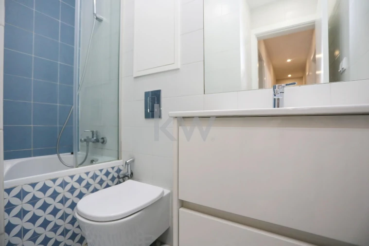 Apartamento T4 para Venda em Ajuda Foto 35