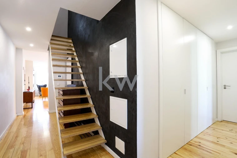 Apartamento T4 para Venda em Ajuda Foto 11