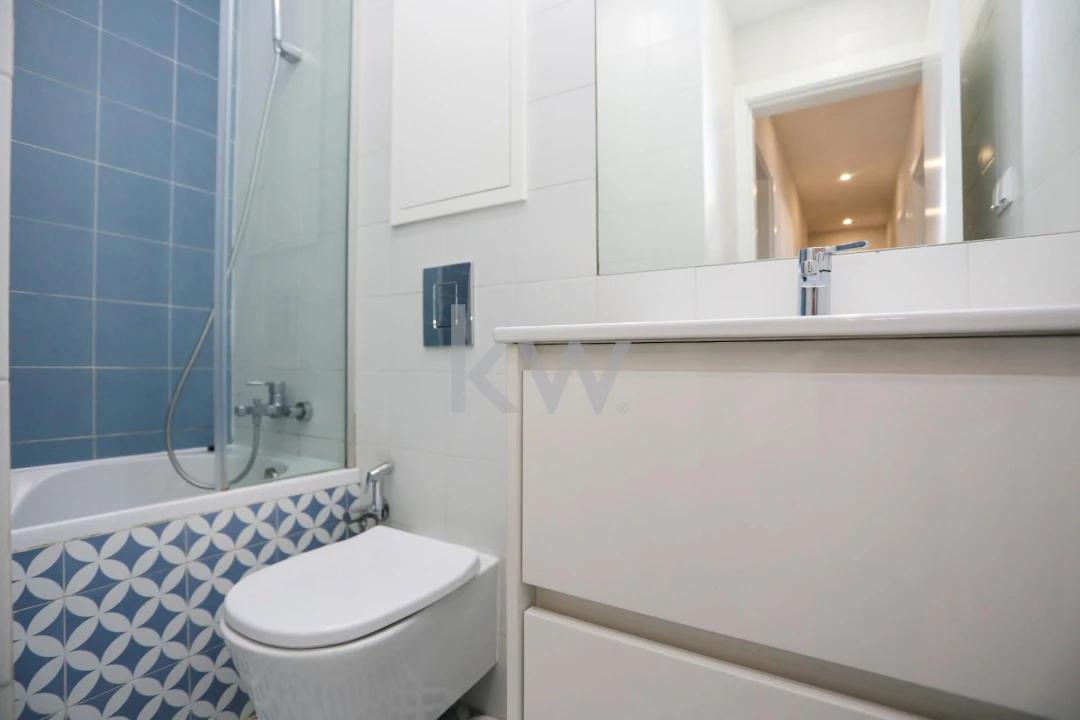 Apartamento T4 para Venda em Ajuda Foto 35