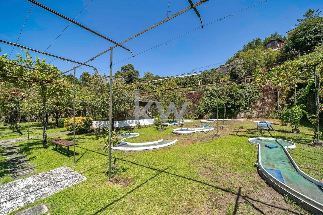 Negócio para Venda em Caldelas, Sequeiros e Paranhos Foto 39