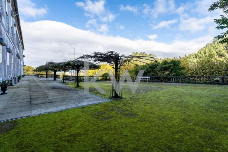 Negócio para Venda em Caldelas, Sequeiros e Paranhos Foto 14