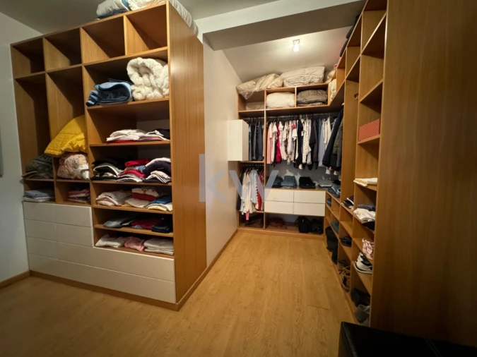 Quinta T4 para Venda em Fragosela Foto 16