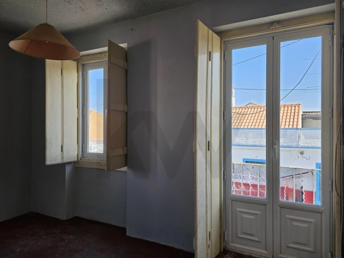 Prédio para Venda em Couço Foto 39