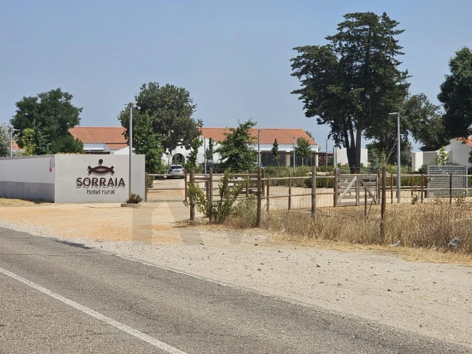 Prédio para Venda em Couço Foto 65