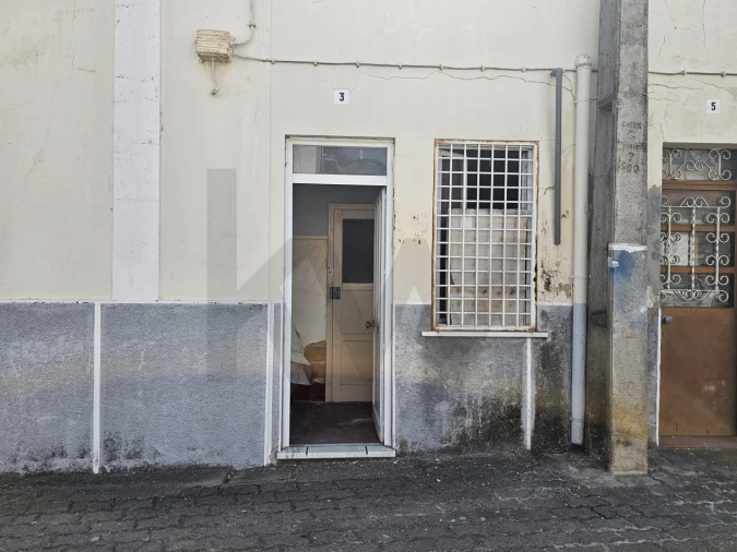 Prédio para Venda em Couço Foto 11