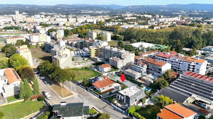 Terreno para Venda em São João da Madeira Foto 19