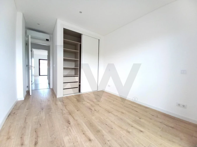 Apartamento T4 para Venda em Tavira (Santa Maria e Santiago) Foto 20