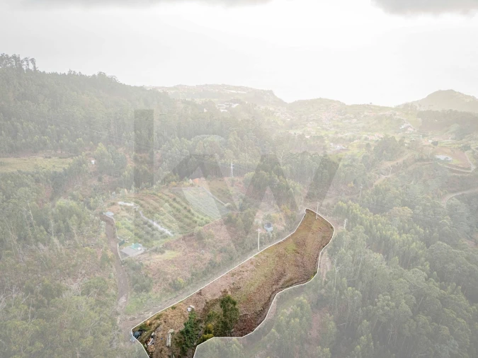 Terreno para Venda em Canhas Foto 1