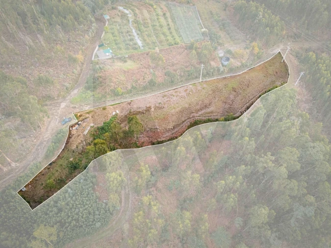 Terreno para Venda em Canhas Foto 11