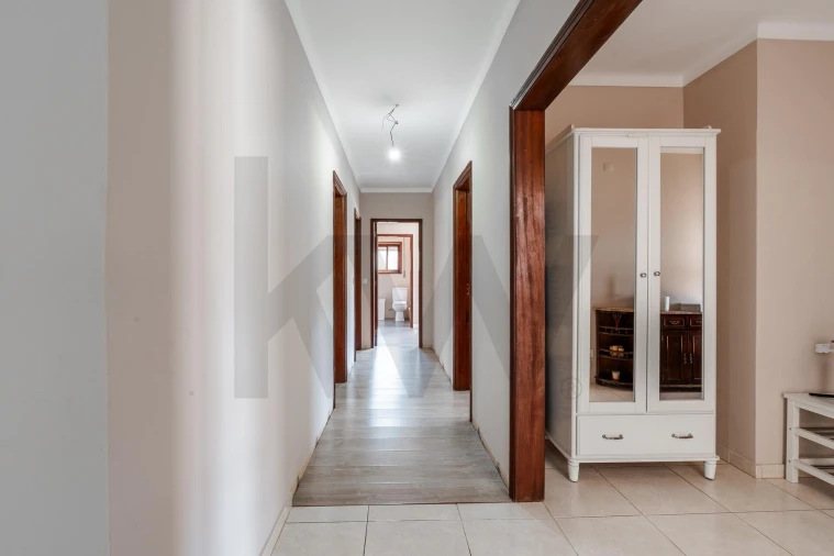 Moradia T4 para Venda em O. Azeméis, Riba-Ul, Ul, Macinhata Seixa, Madail Foto 14