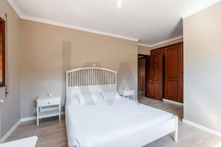 Moradia T4 para Venda em O. Azeméis, Riba-Ul, Ul, Macinhata Seixa, Madail Foto 25