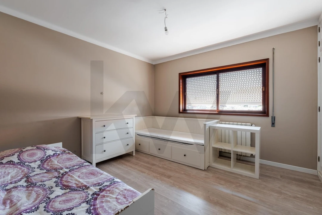 Moradia T4 para Venda em O. Azeméis, Riba-Ul, Ul, Macinhata Seixa, Madail Foto 18