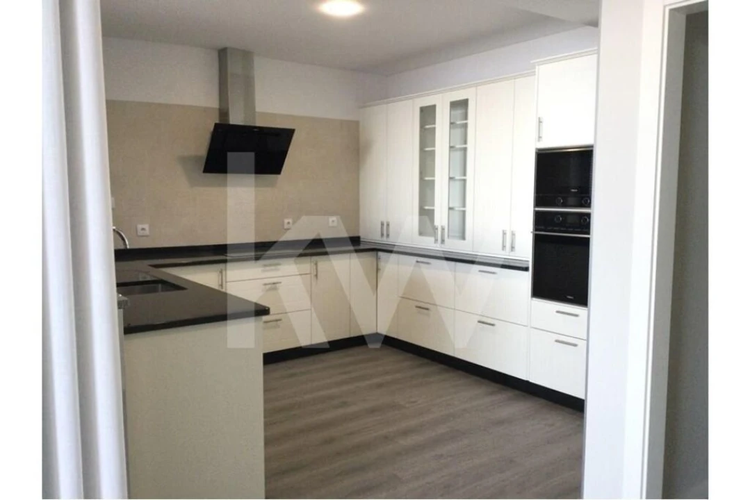 Apartamento T2 para Venda em Sesimbra (Santiago) Foto 22