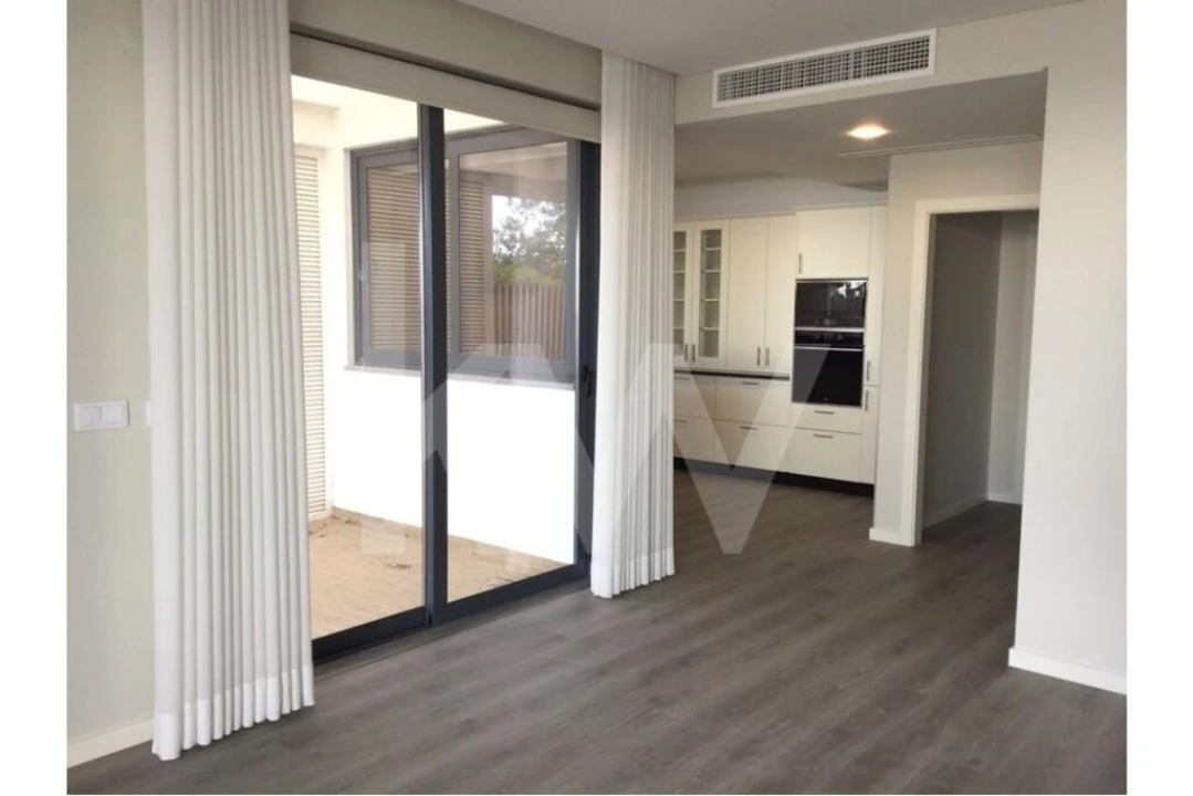 Apartamento T2 para Venda em Sesimbra (Santiago) Foto 32