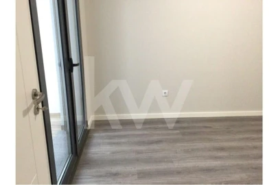 Apartamento T2 para Venda em Sesimbra (Santiago)