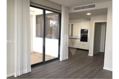 Apartamento T2 para Venda em Sesimbra (Santiago)