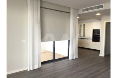 Apartamento T2 para Venda em Sesimbra (Santiago)