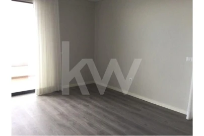 Apartamento T2 para Venda em Sesimbra (Santiago)