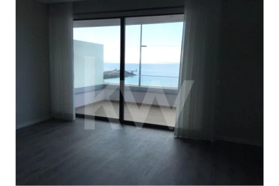 Apartamento T2 para Venda em Sesimbra (Santiago)