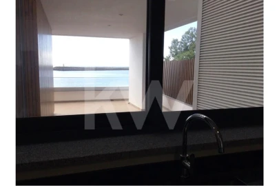 Apartamento T2 para Venda em Sesimbra (Santiago)