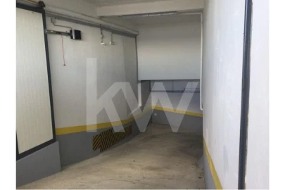Apartamento T2 para Venda em Sesimbra (Santiago)