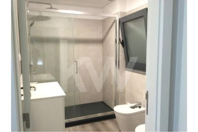 Apartamento T2 para Venda em Sesimbra (Santiago)