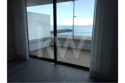 Apartamento T2 para Venda em Sesimbra (Santiago)